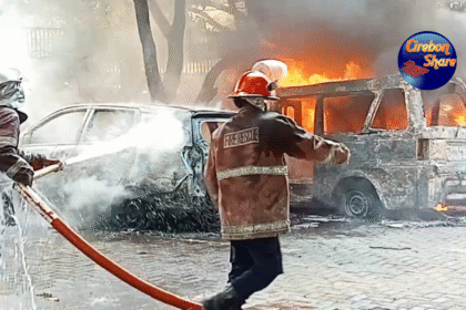 Kebakaran tiga mobil