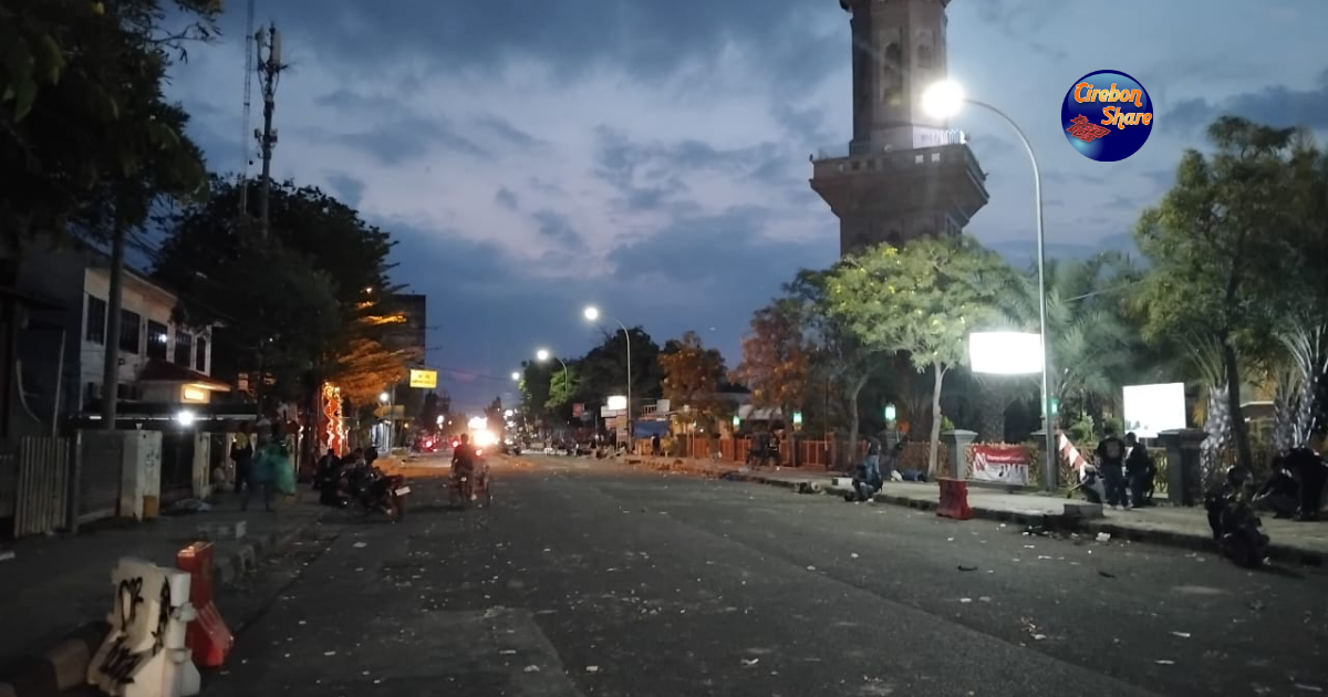 aksi demo di Cirebon
