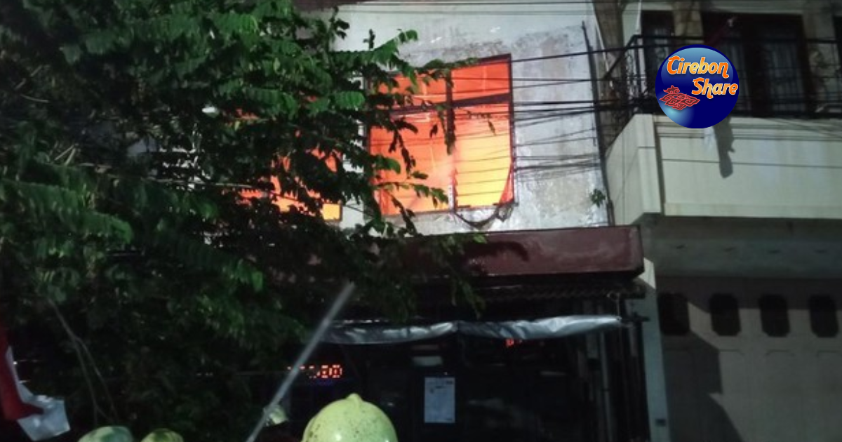 kebakaran kios buah Cirebon