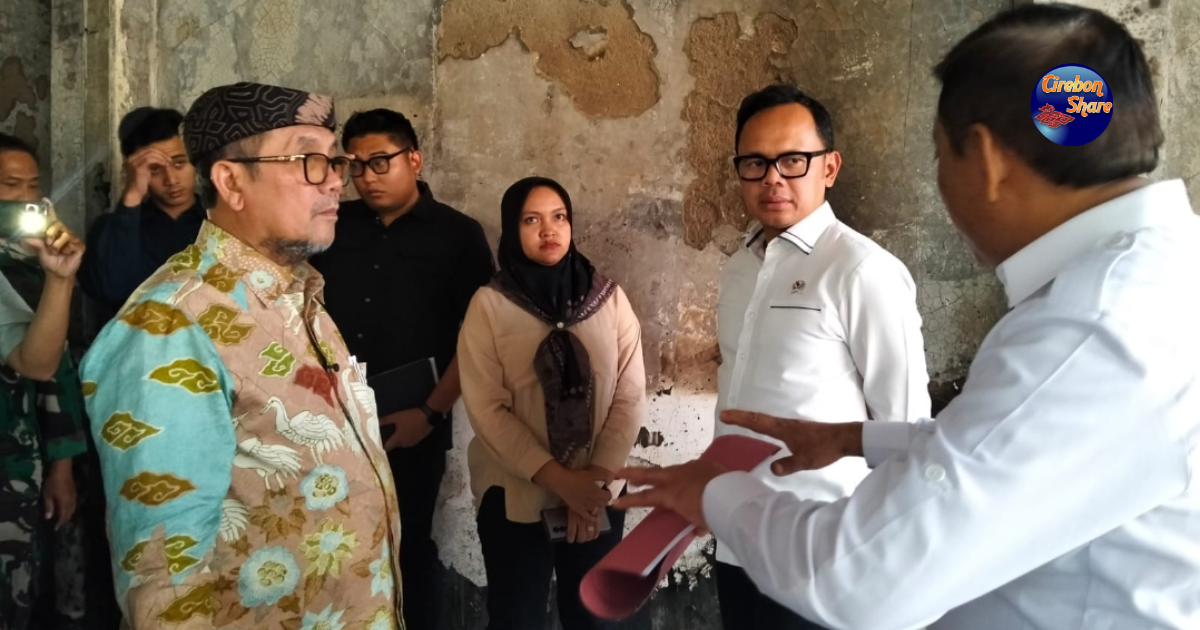 Wamendagri Tinjau Gedung DPRD Cirebon