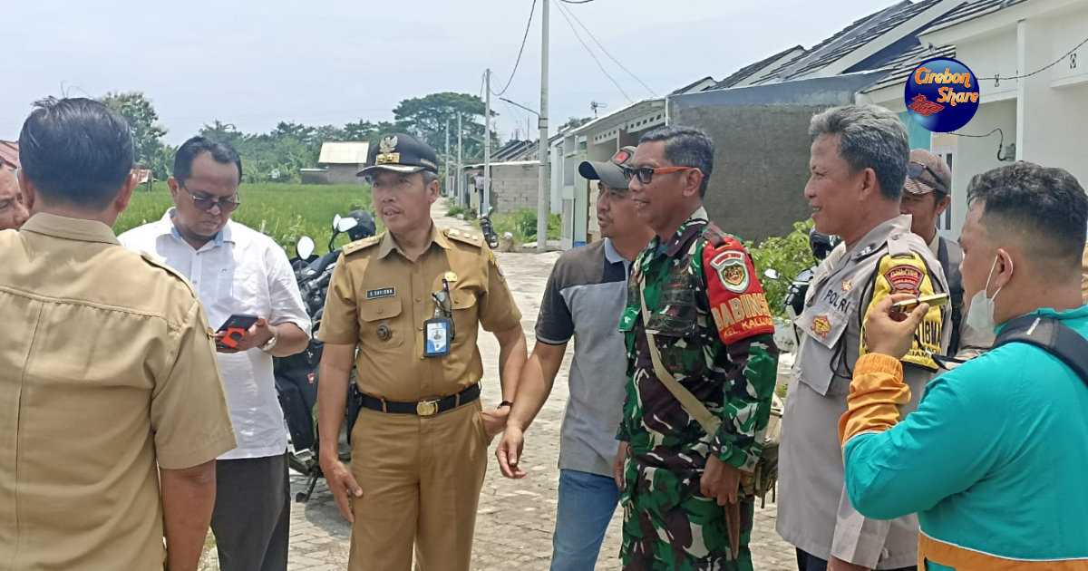 Babinsa Kalijaga cek jalan rusak Perumahan Keandra