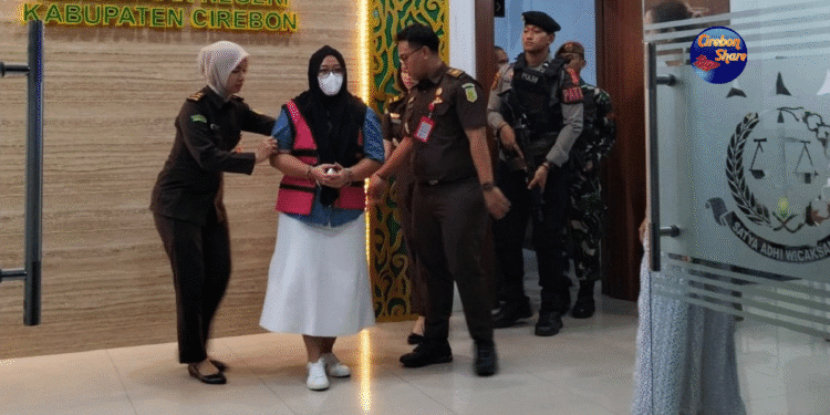 Mantan Staf Bank di Cirebon Bobol Rp24,67 Miliar