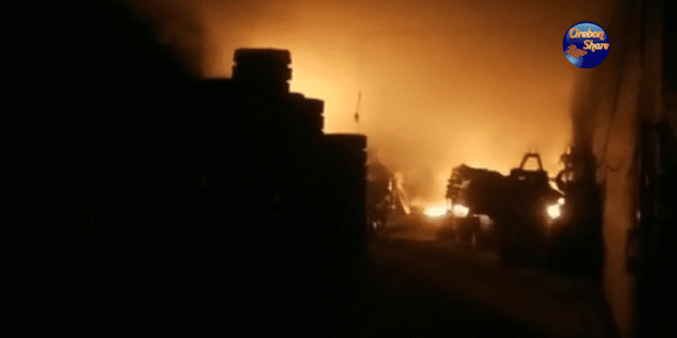 Kebakaran Astanajapura Cirebon