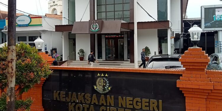 Dugaan Penyimpangan Kredit BPR Cirebon: Kejaksaan Periksa 4 Debitor Terkait Audit BPK