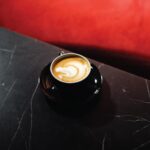 NASA Coffee Bar Majalengka menghadirkan suasana nyaman dan hangat untuk menikmati kopi berkualitas serta bersantai bersama teman dan keluarga.