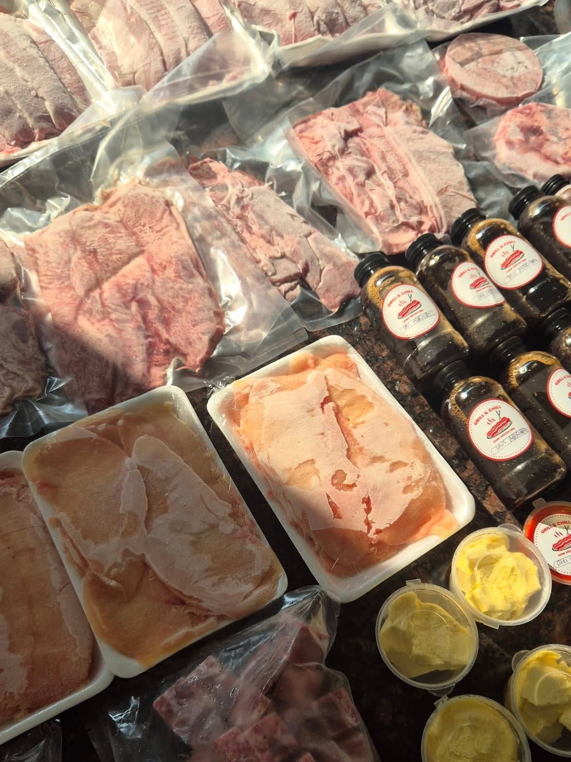 Legend of Meat Cirebon, toko daging lengkap dan berkualitas yang menyediakan daging slice premium untuk yakiniku, sukiyaki, dan beef pepper rice.