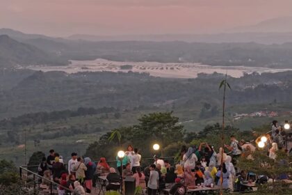 Botanika Kuningan tempat quality time dengan wahana keluarga