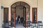 Marpho Patisserie Majalengka, salt bread soft dengan tekstur lembut dan rasa gurih yang cocok untuk camilan.