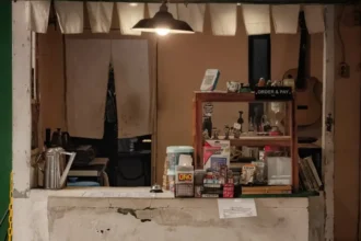 Warkop Titik Pemuda Majalengka, tempat nongkrong Gen Z dengan suasana nyaman dan pilihan menu yang terjangkau.